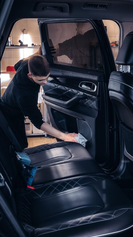 How to Keep Your Car Organized and Clean for a Stress-Free Drive