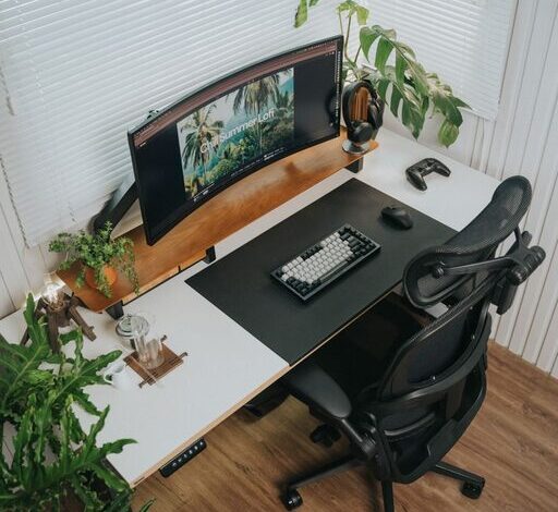 Essential Desk Setup Tips for Focus and Comfort